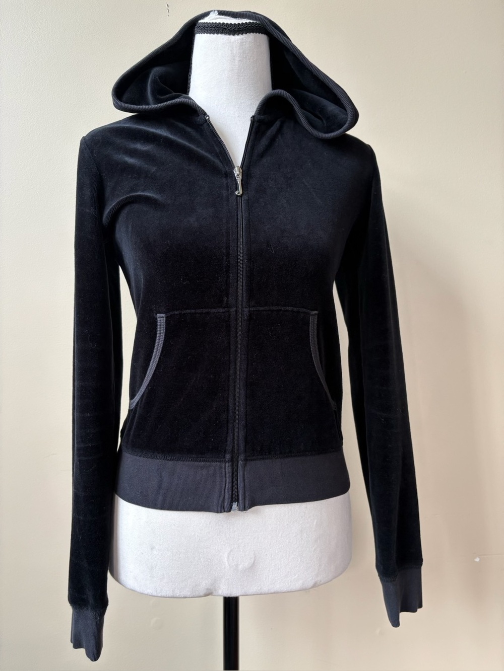 Y2K ORIGINAL -Juicy Couture - Black and Pink Velour Tracksuit - 2 PIECE - Size S - Picture 8 of 13